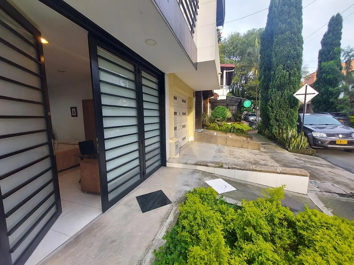 Apartaestudio Laureles La 33 Medellin