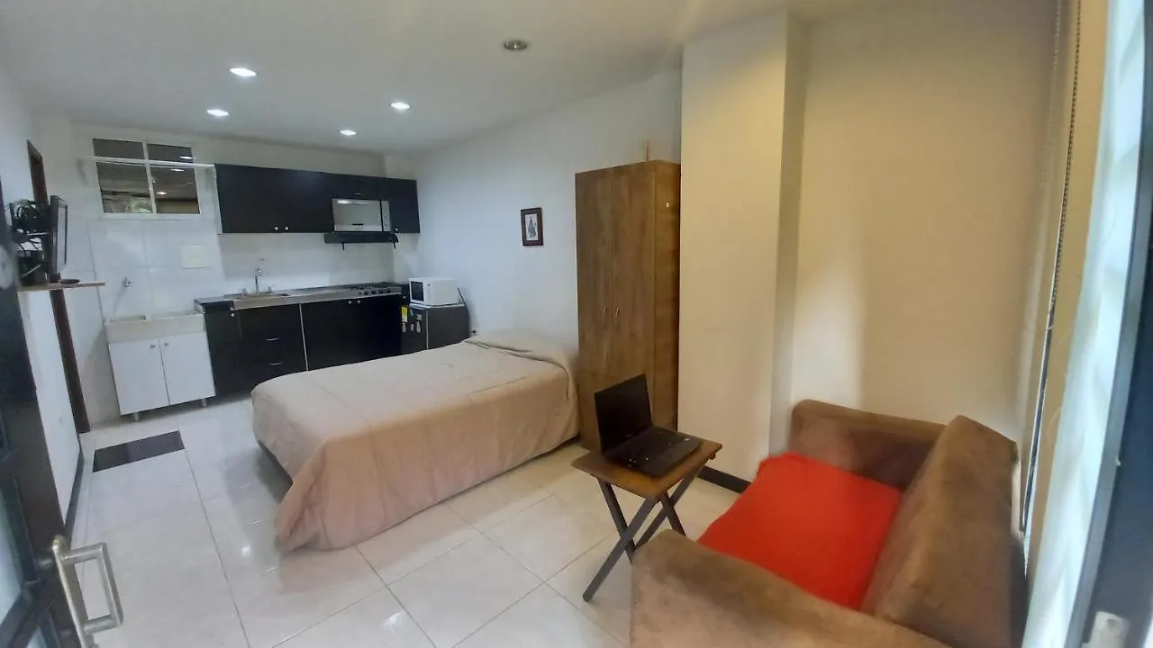 Apartaestudio Laureles La 33 Medellin Colombia