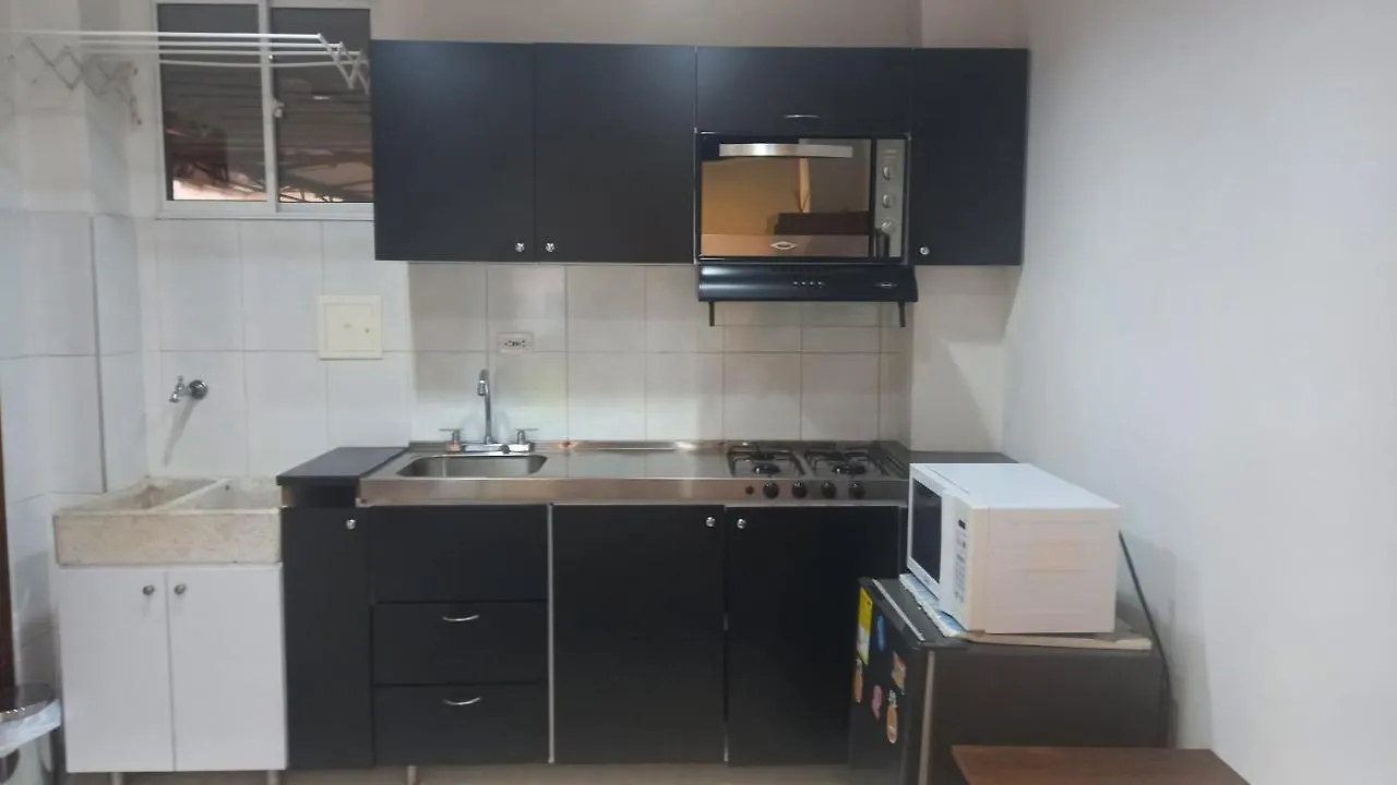 Apartaestudio Laureles La 33 Medellin